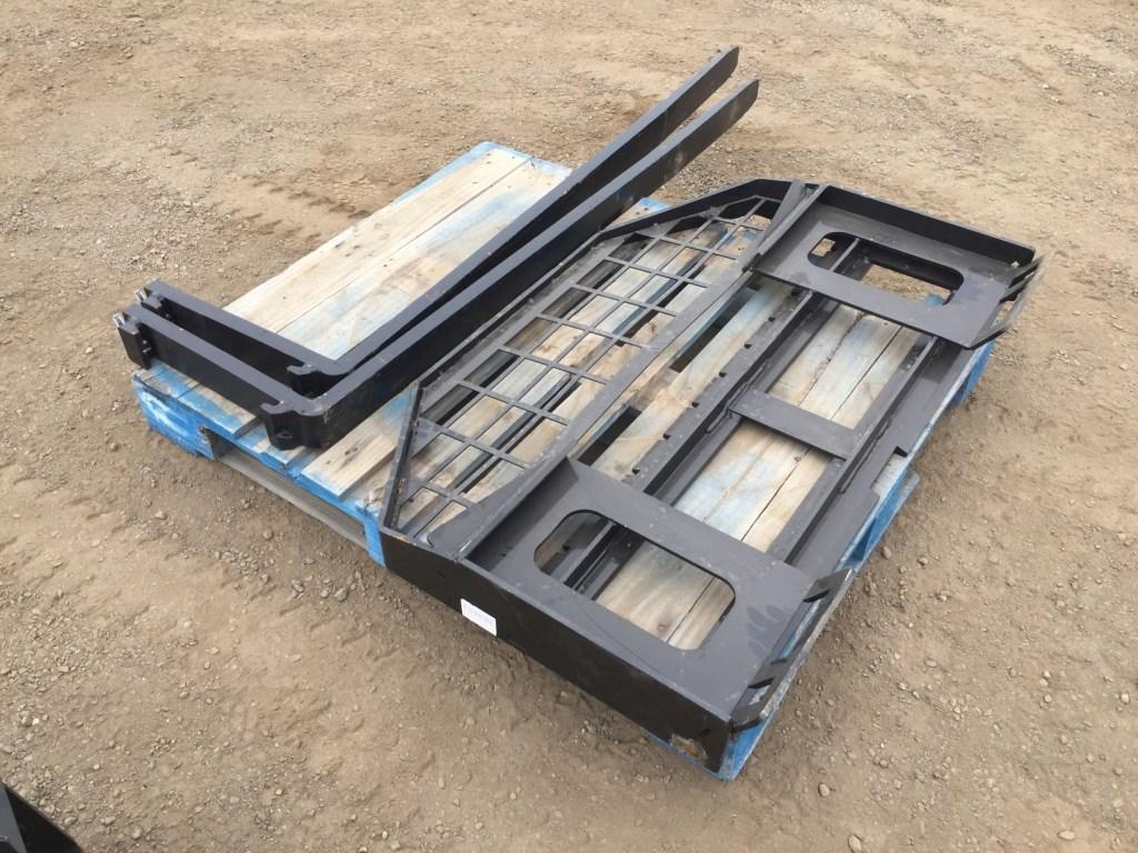 Unused GIYI Pair of 60in Forks w/Carriage,