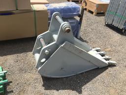 Unused CF Pro-14 Bucket,