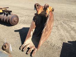 16in Excavator Bucket,