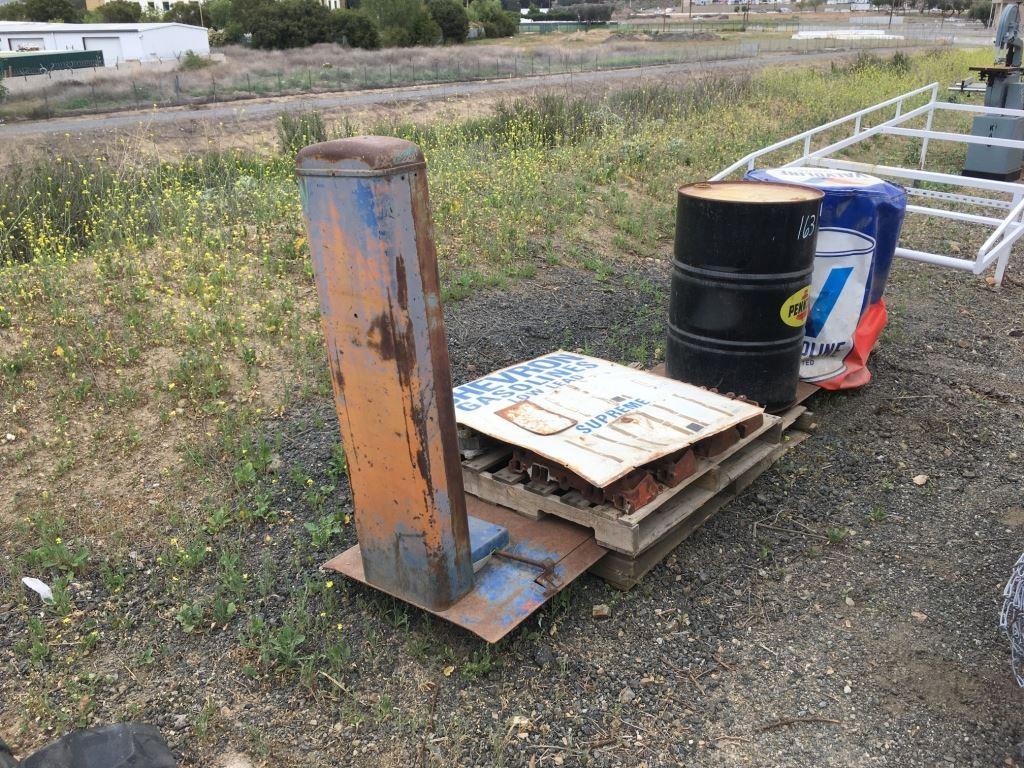 Pallet of Misc Vintage Gasoline Station Items,