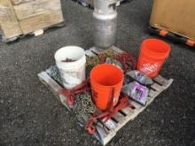 Pallet of Misc Ratchet Binders,
