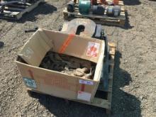 Pallet of Misc 5th Wheel Hitch & Ratchet Straps.