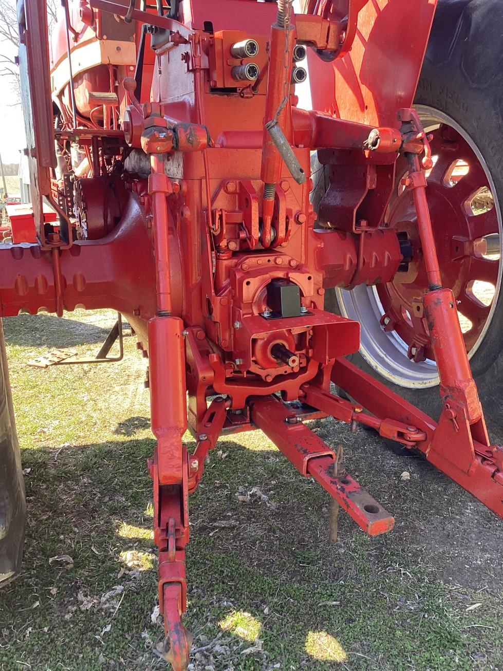 IH 756 Diesel Tractor