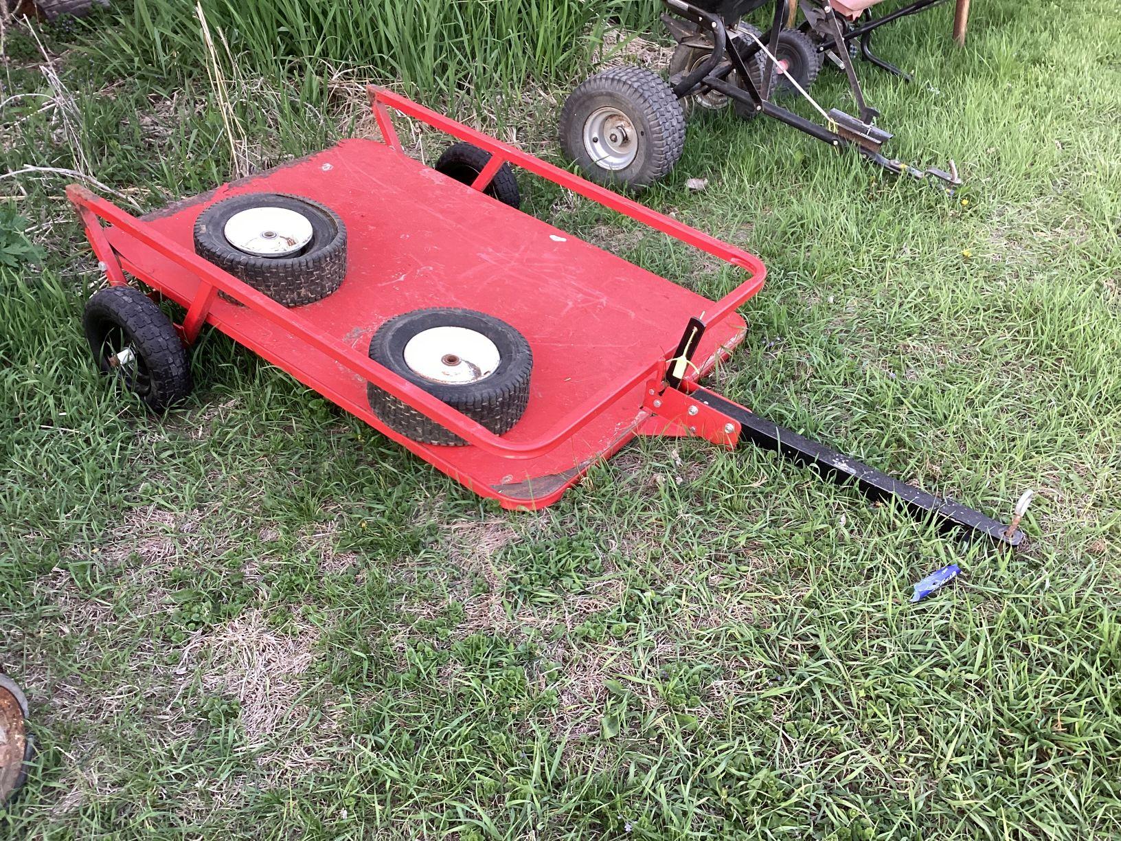 Drop Down Yard Cart, 31"x46", Tires were REPLACED