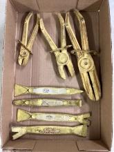 Plastic Pry Bars