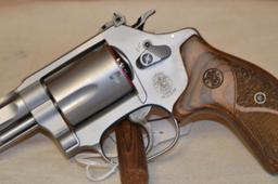 Smith & Wesson M60