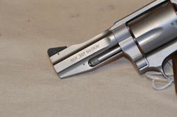 Smith & Wesson M60