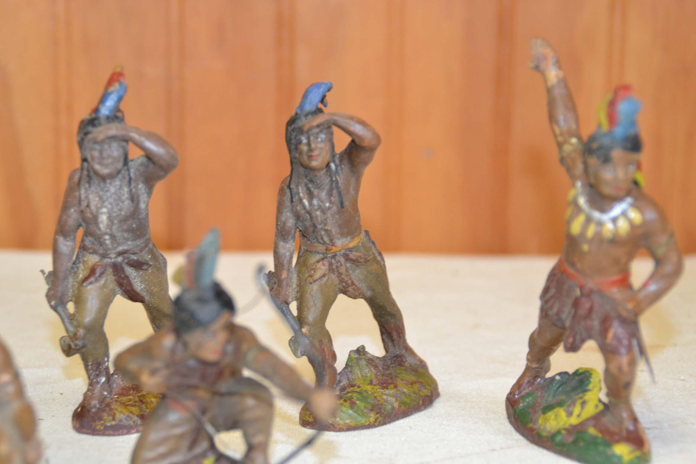 Figurines 6 Total - OMH ELASTOLN