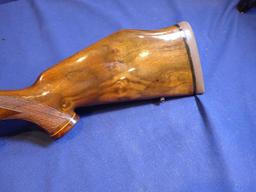 Weatherby Mark V Left-Handed 257 Weatherby Magnum
