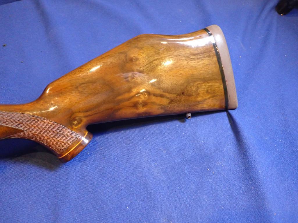 Weatherby Mark V Left-Handed 257 Weatherby Magnum