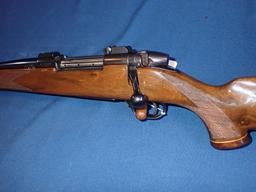 Weatherby Mark V Left-Handed 257 Weatherby Magnum