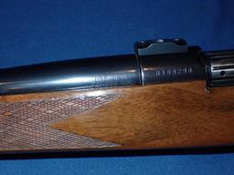 Weatherby Mark V Left-Handed 257 Weatherby Magnum