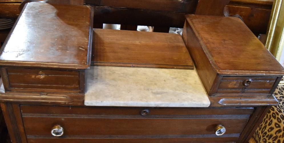 Antique Eastlake 5 Drawer Dresser with Mirror
