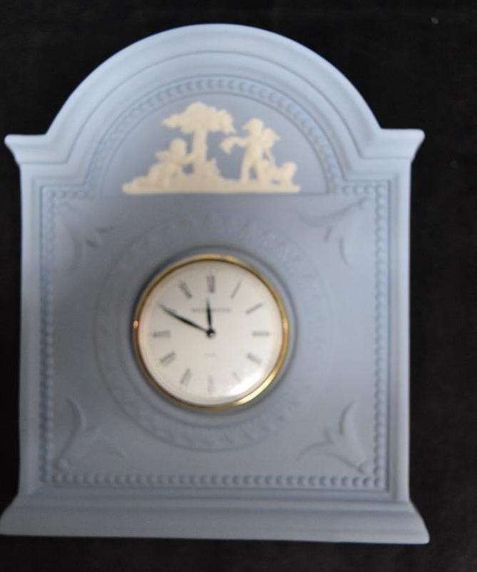Wedgewood Seasons Desk Clock