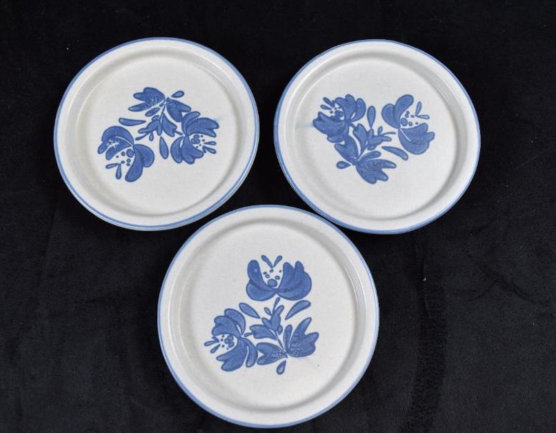 Lot of Pfaltzgraff Yorktowne Serving Pieces / Coasters