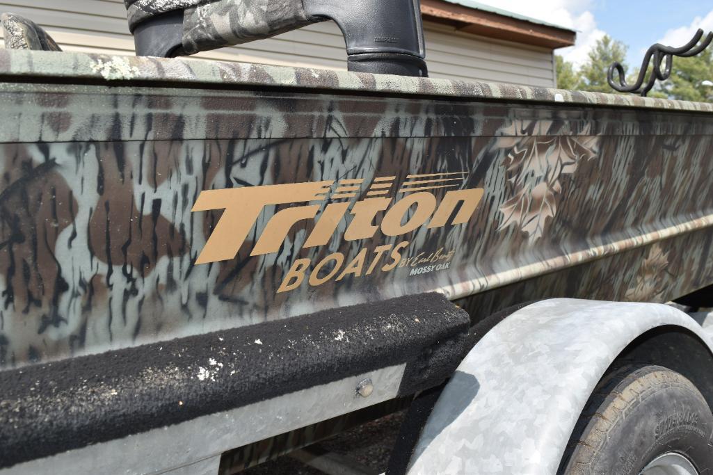2006 Triton 15' Aluminum River Boat with Trailer