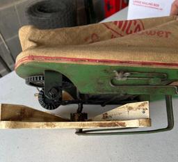 Unico Heavy Duty Seed Sower