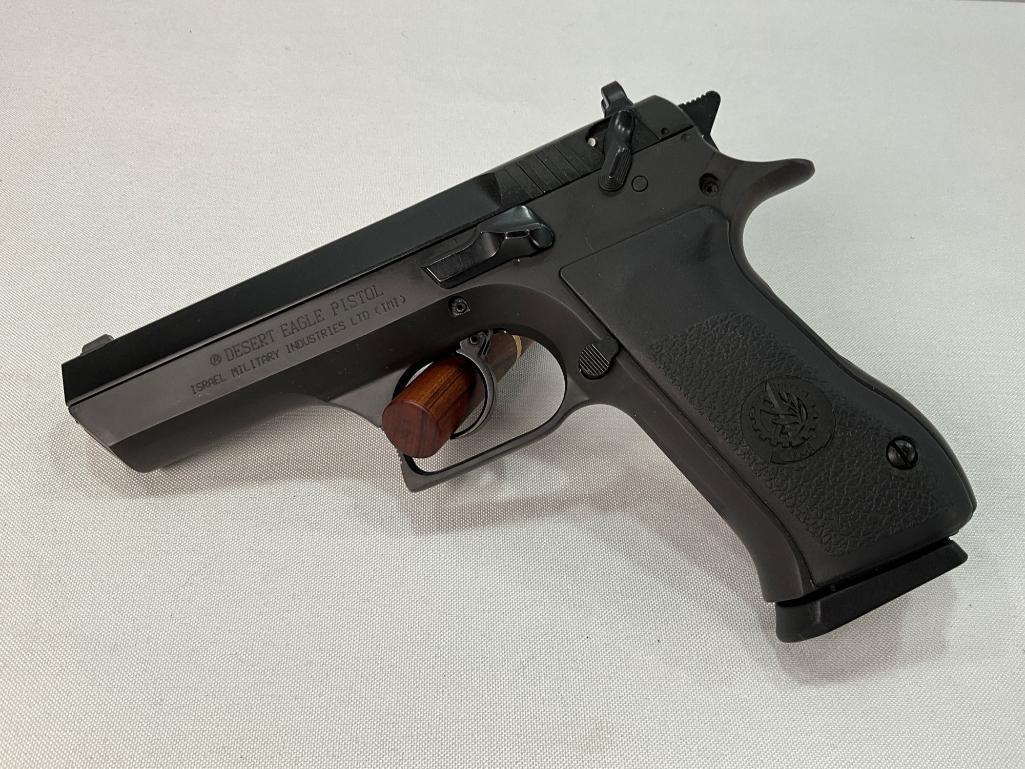 Israel Military Industries, .40 S&W Baby Eagle Pistol
