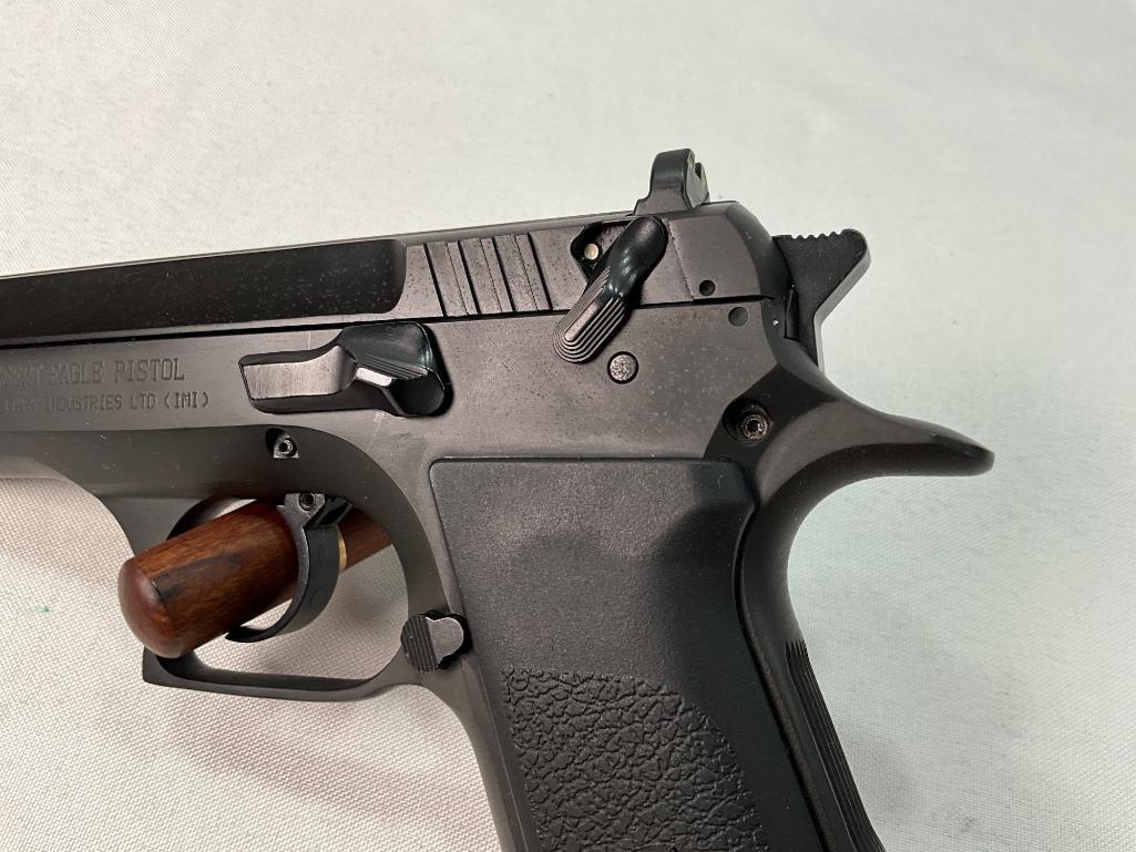 Israel Military Industries, .40 S&W Baby Eagle Pistol