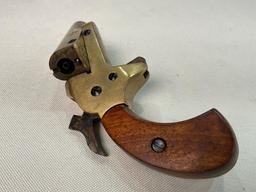 Boxed Connecticut Valley Arms, Pocket Derringer, .31 Caliber Black Powder Pistol
