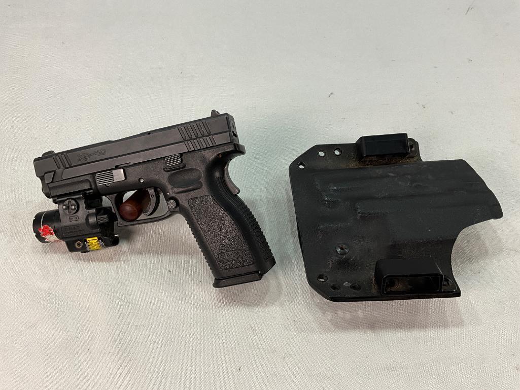 Springfield XD 40, 40SW Caliber Pistol