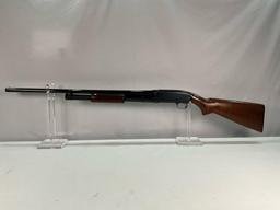 Winchester Model 12, 16 Gauge Pump Shotgun