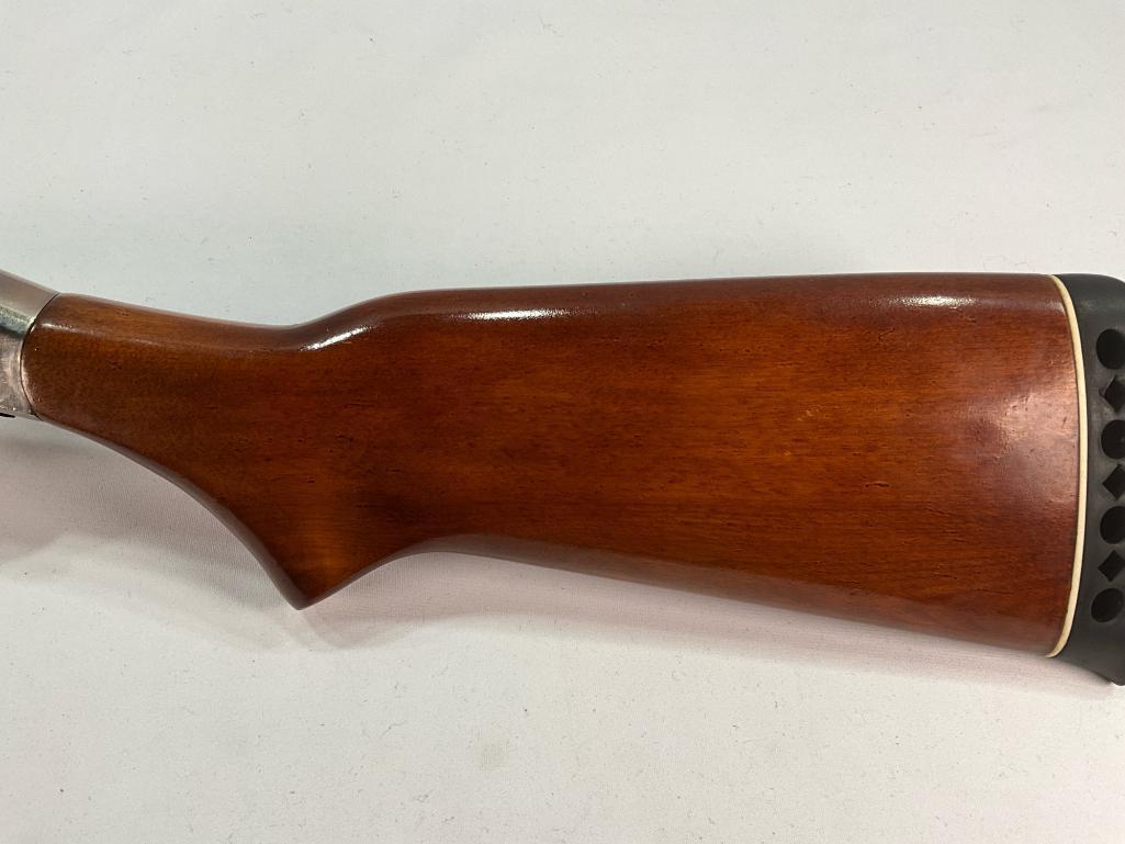 Harrington and Richardson Deluxe Trooper Model 198, .410 Gauge Shotgun