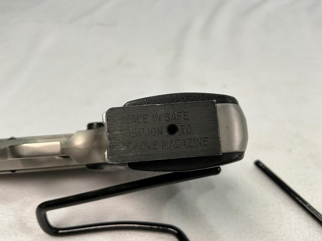 Phoenix Arms Model HP22, 22 Caliber Pistol
