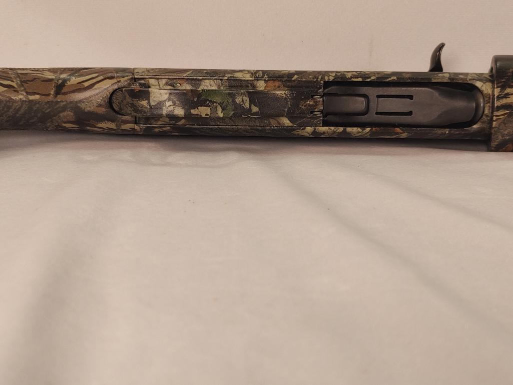 Remington 11-87 Super Magnum, 12 Gauge Shotgun with Box
