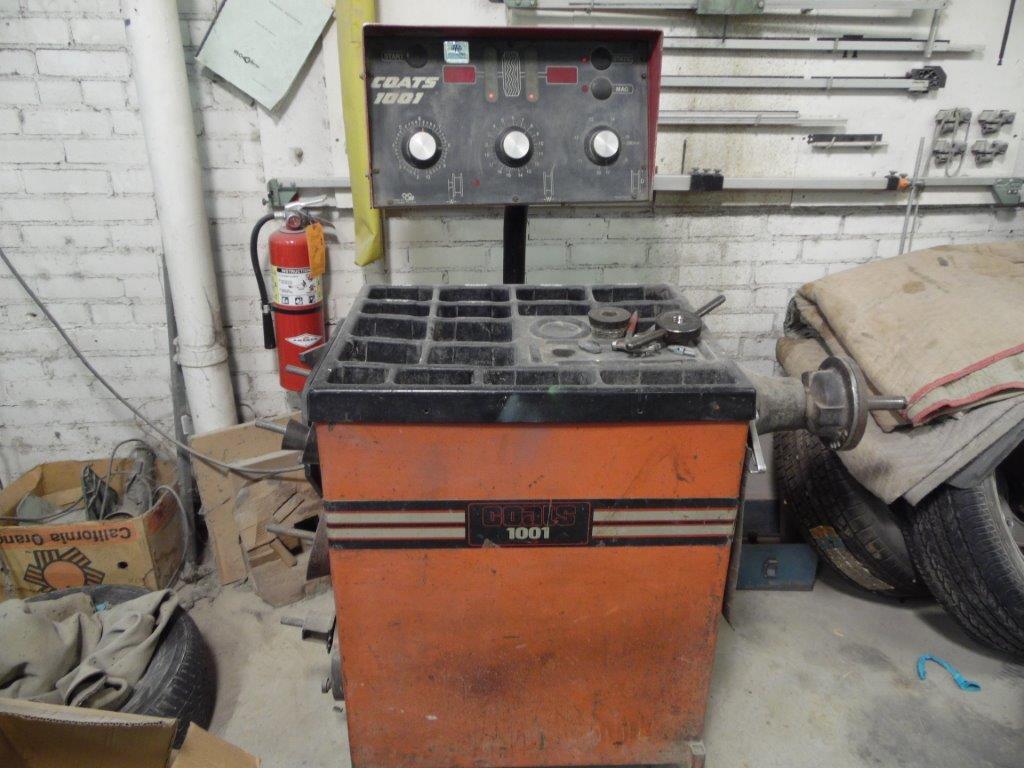 Coats 1001 Balancing Machine