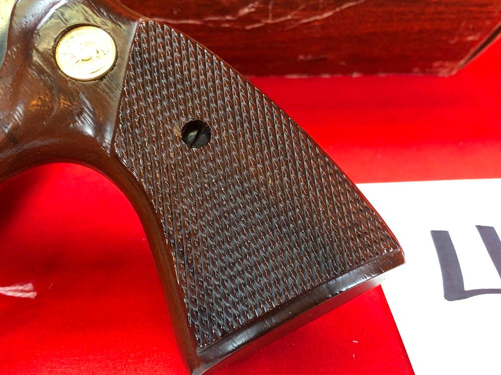 Colt Diamondback, 38-Spl., SN:R38432, NIB (HG)