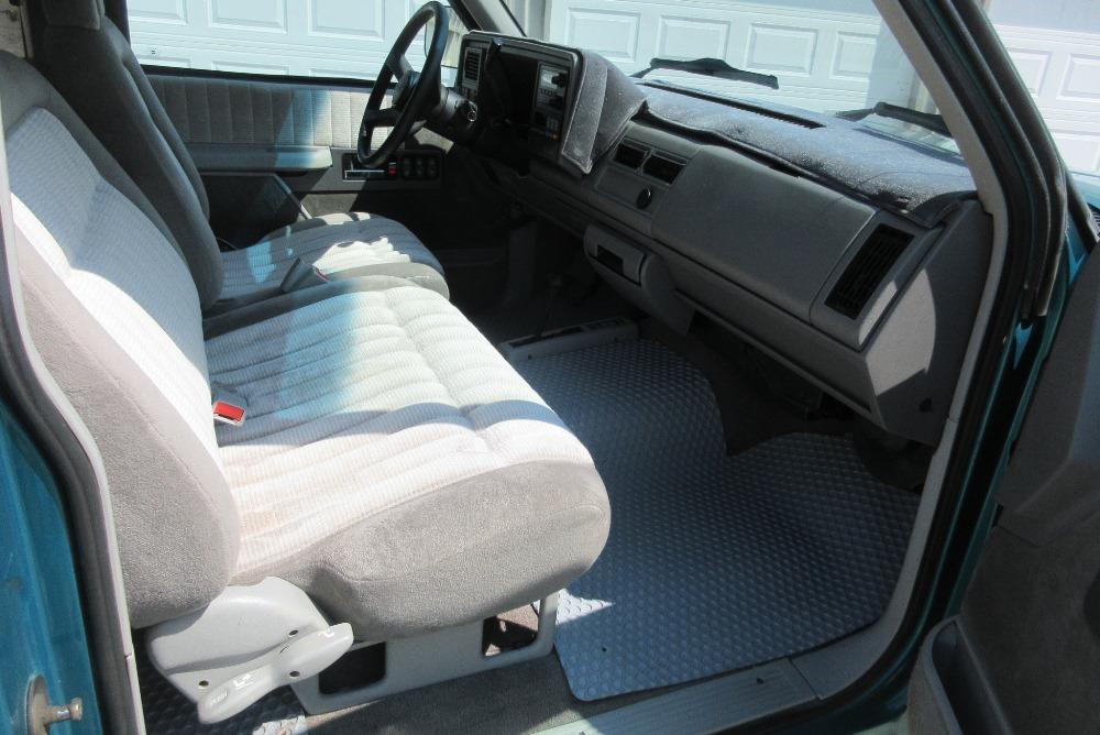 1993 GMC SLE