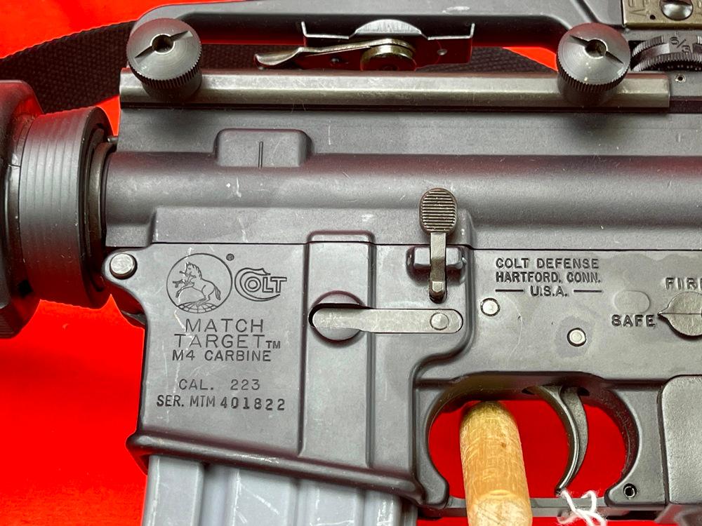 Colt M-4, .223, SN:MTM401822 w/Colt 8x20 Scope