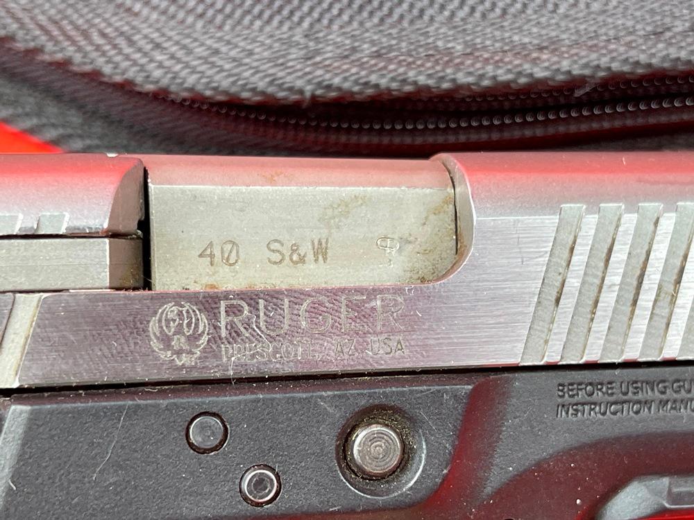 Ruger SR40C, 40 S&W, Stainless Steel Slide w/Soft Case, VG, SN:343-18134 (HG)