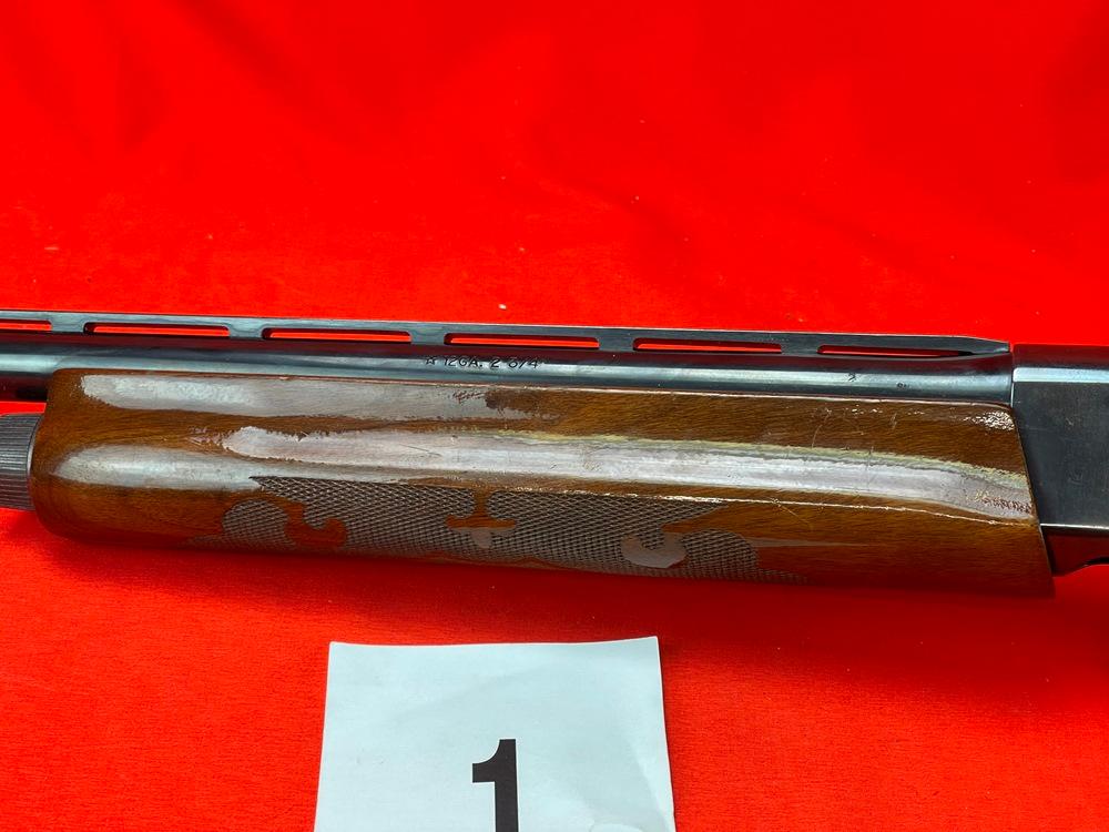 Remington 1100, 12 Ga., 26" Bbl., SN:M664204V