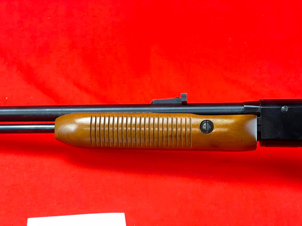 Remington 572 Fieldmaster, .22 S, L, LR, SN:A1806440