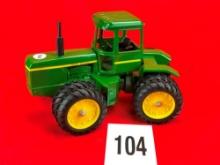 John Deere 4WD Tractor