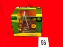 John Deere 520 w/Box