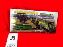 John Deere HO Scale Train w/Box