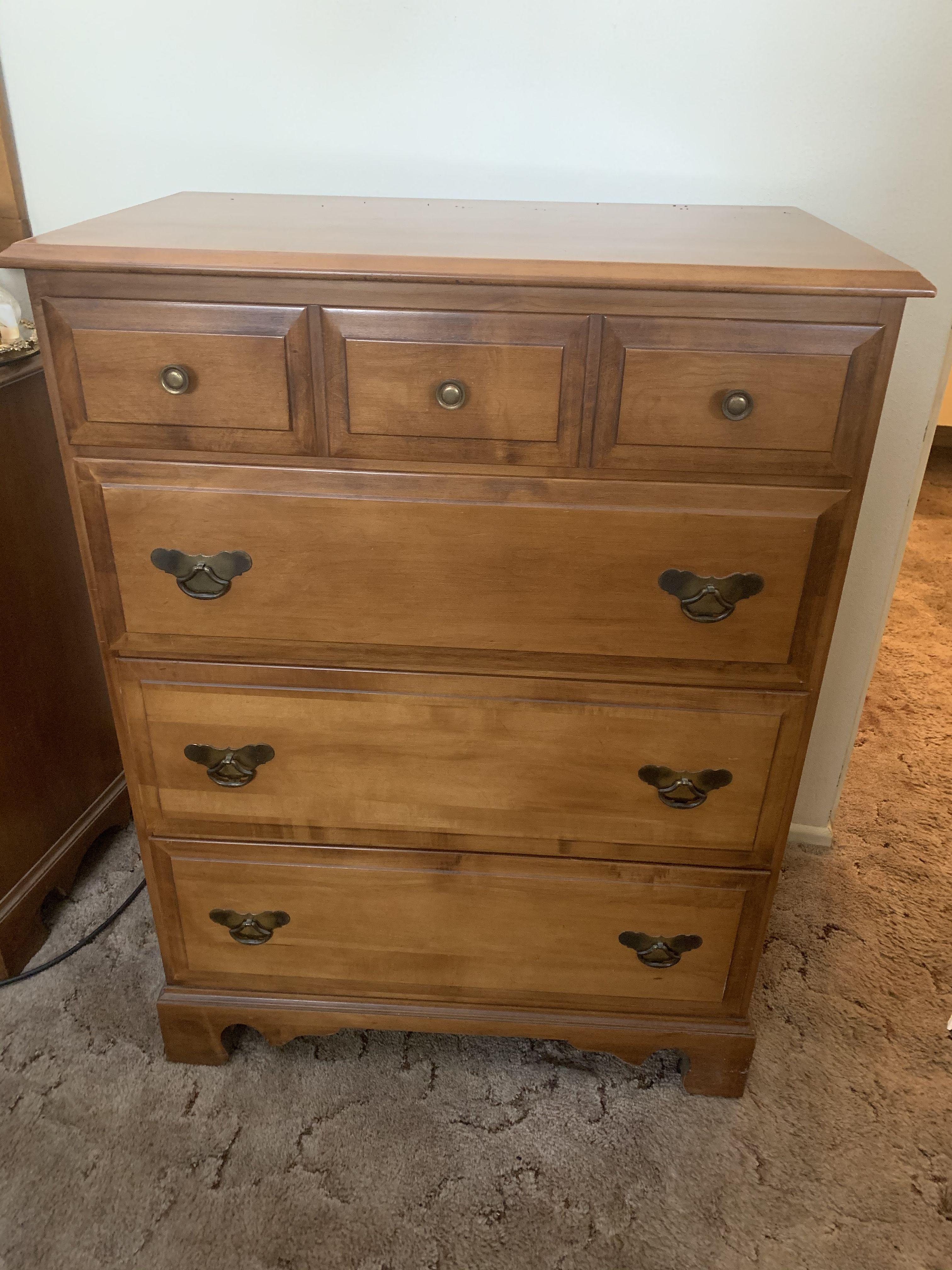JAMESTOWN FURNITURE