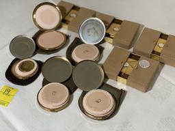 COLLECTIBLE COMPACTS