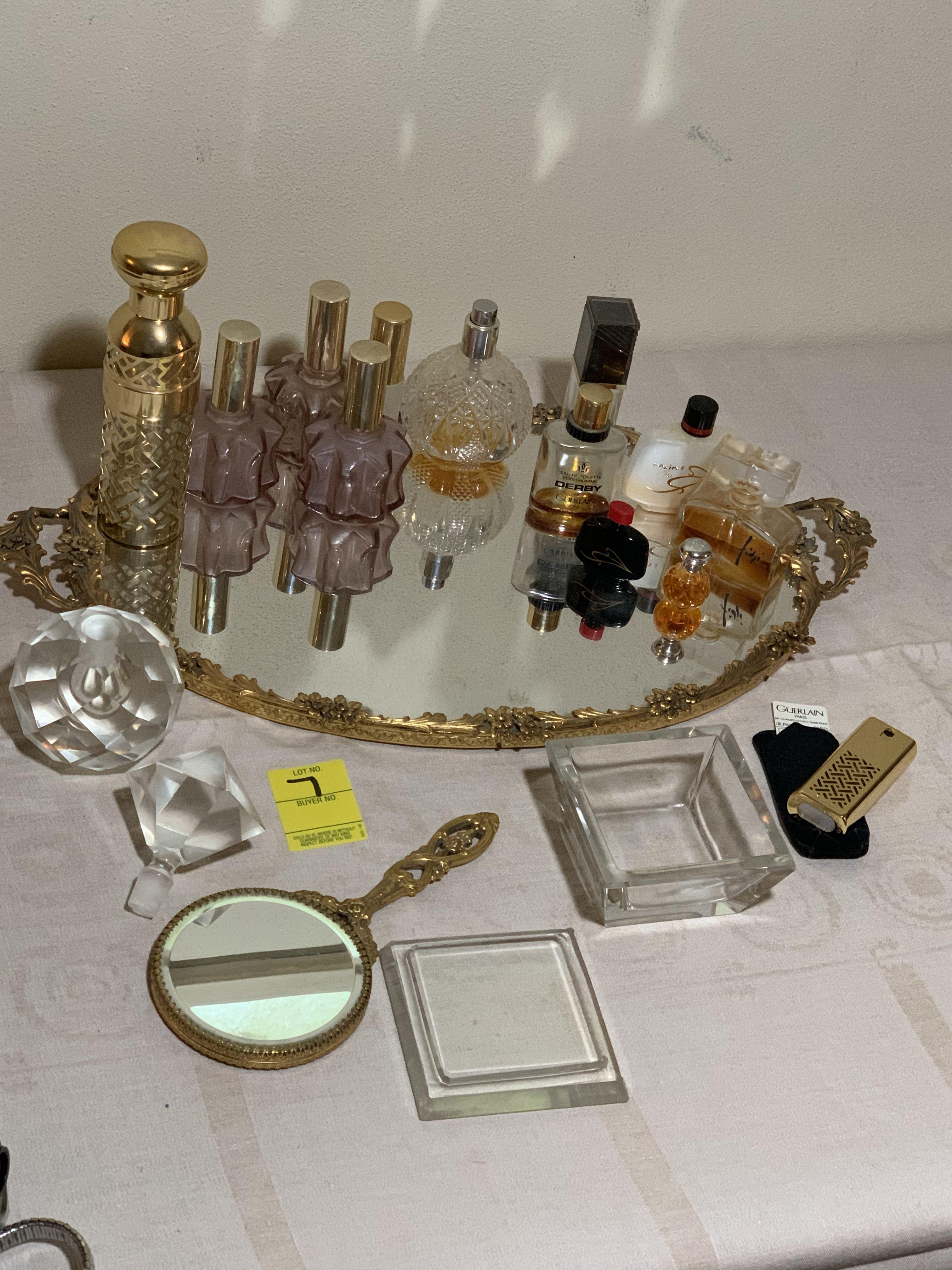 VINTAGE VANITY COLLECTIBLES