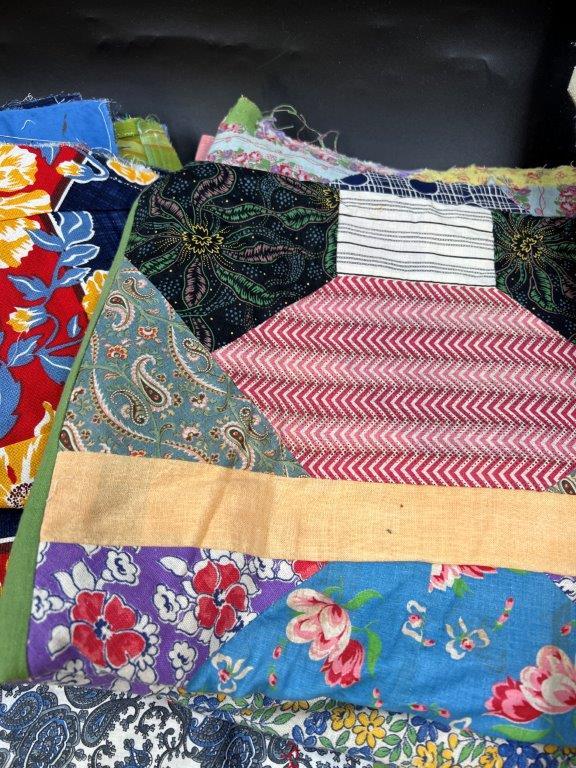 QUILTING LOT