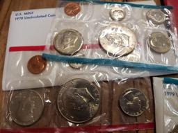 4 U.S. MINT SETS INCLUDING 1976 SILVER SET