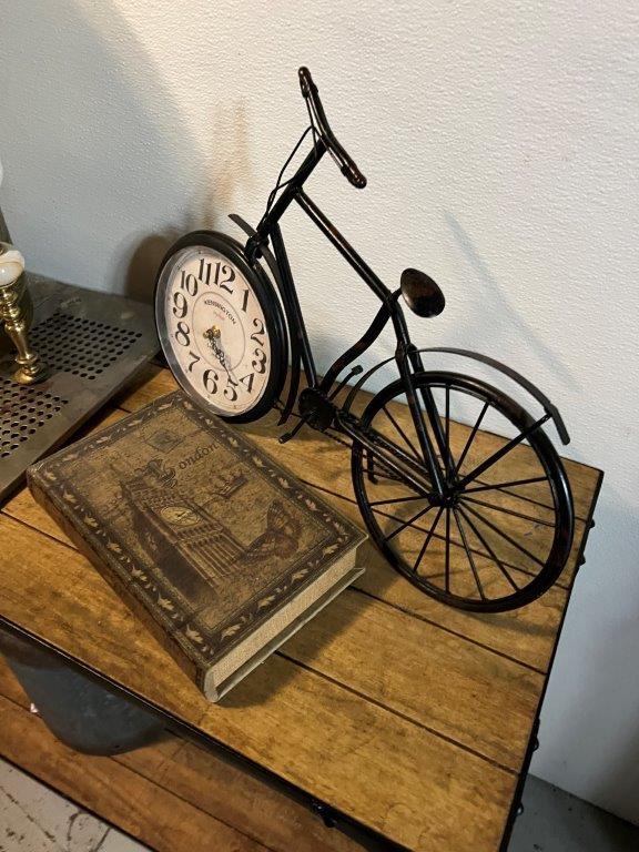 2 Tier Metal and Wood Entry Table, Milk Can