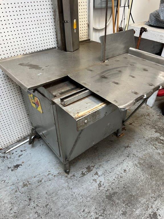 Hobart Industrial Heavy Duty Vertical Band Saw