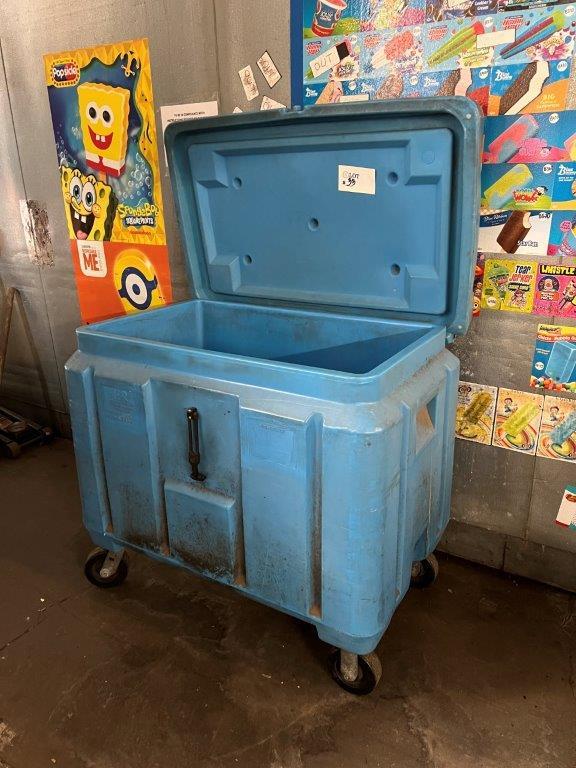 Insulated Wheeled Ice Storage Bin