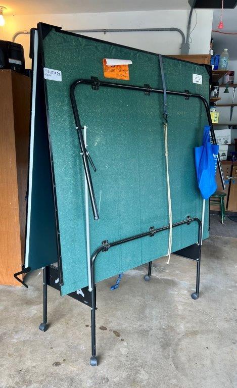 Folding Escalade Sports T8621 Ping Pong Table