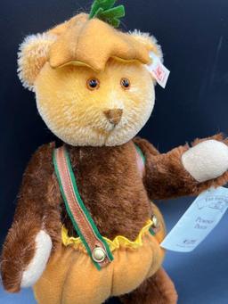 1997 Steiff Four Seasons Bear Fall "Pumpkin Patch"