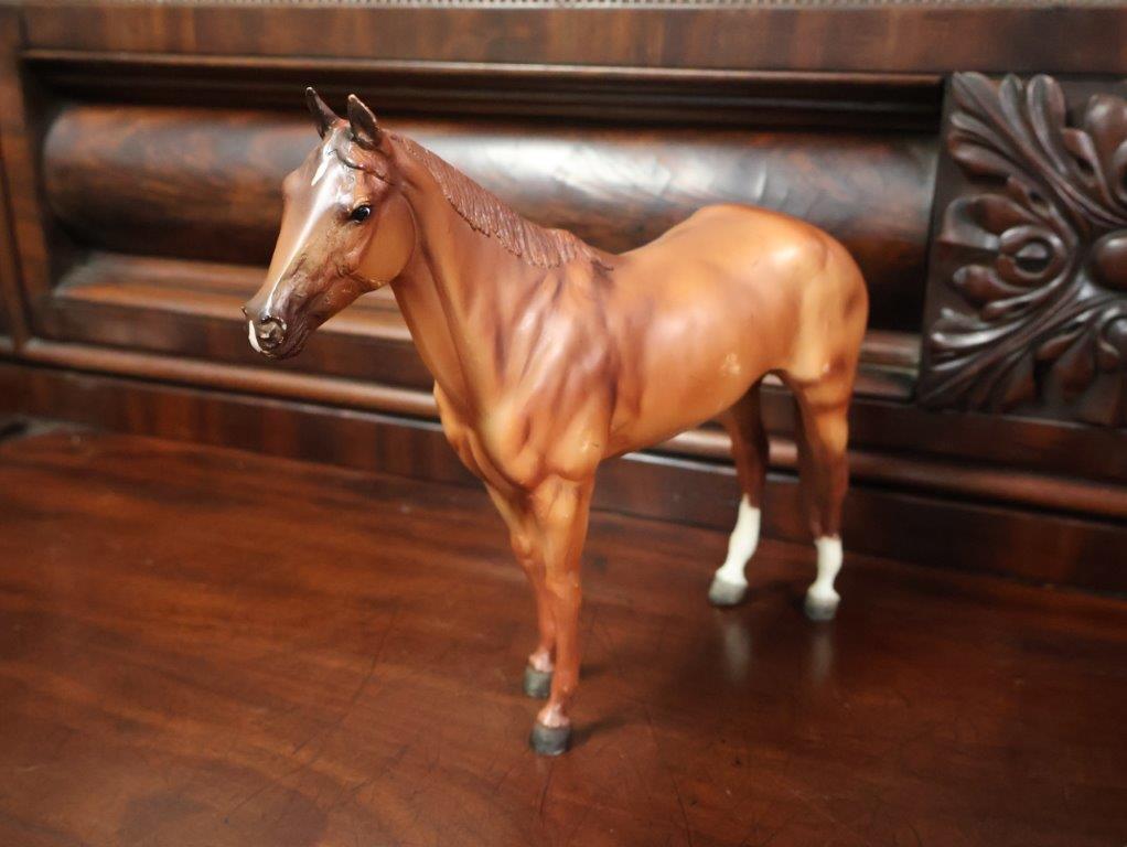 Two Breyer Horses and Annalee Mobilitee Holiday Moose